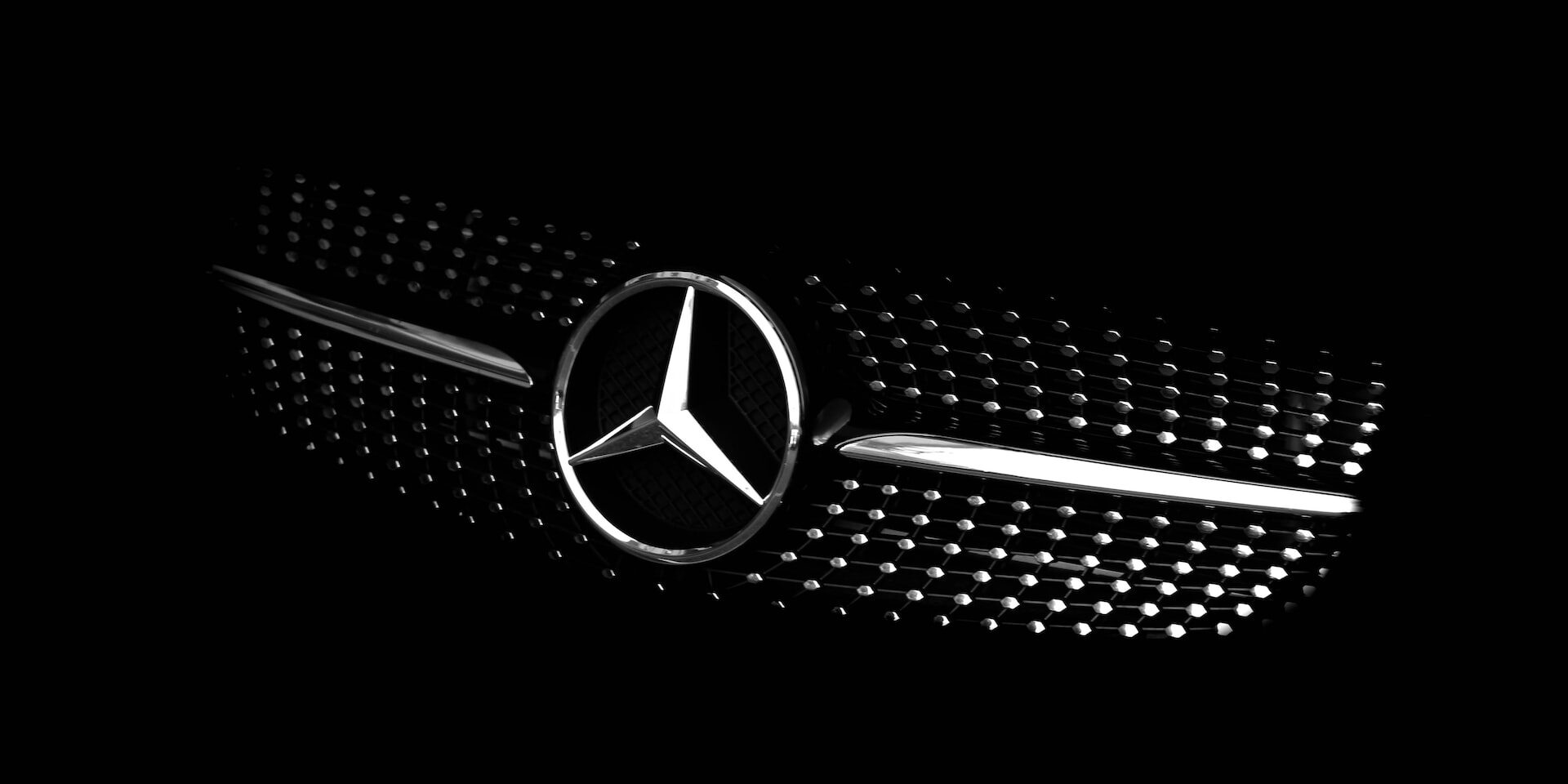 Mercedes Benz | Odigein Mercedes Benz | Odigein